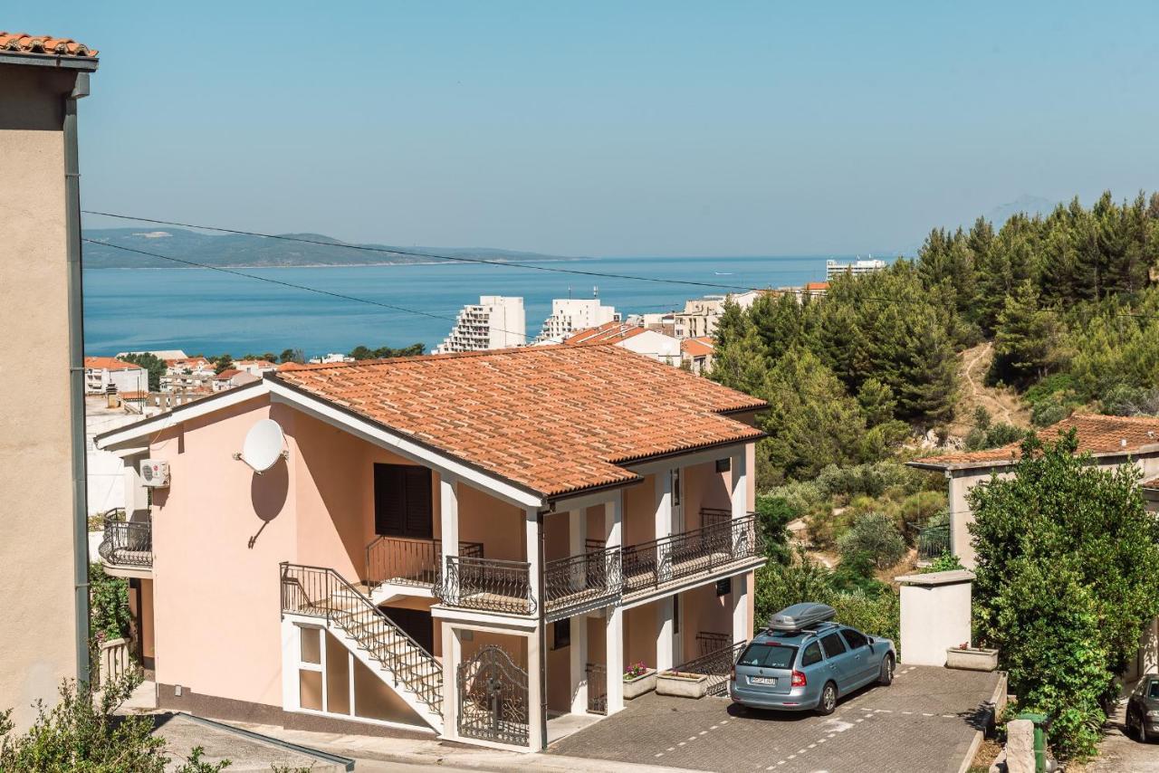 Apartments Crystal Makarska Esterno foto